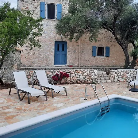 Вилла Mathilda's House Tselendata